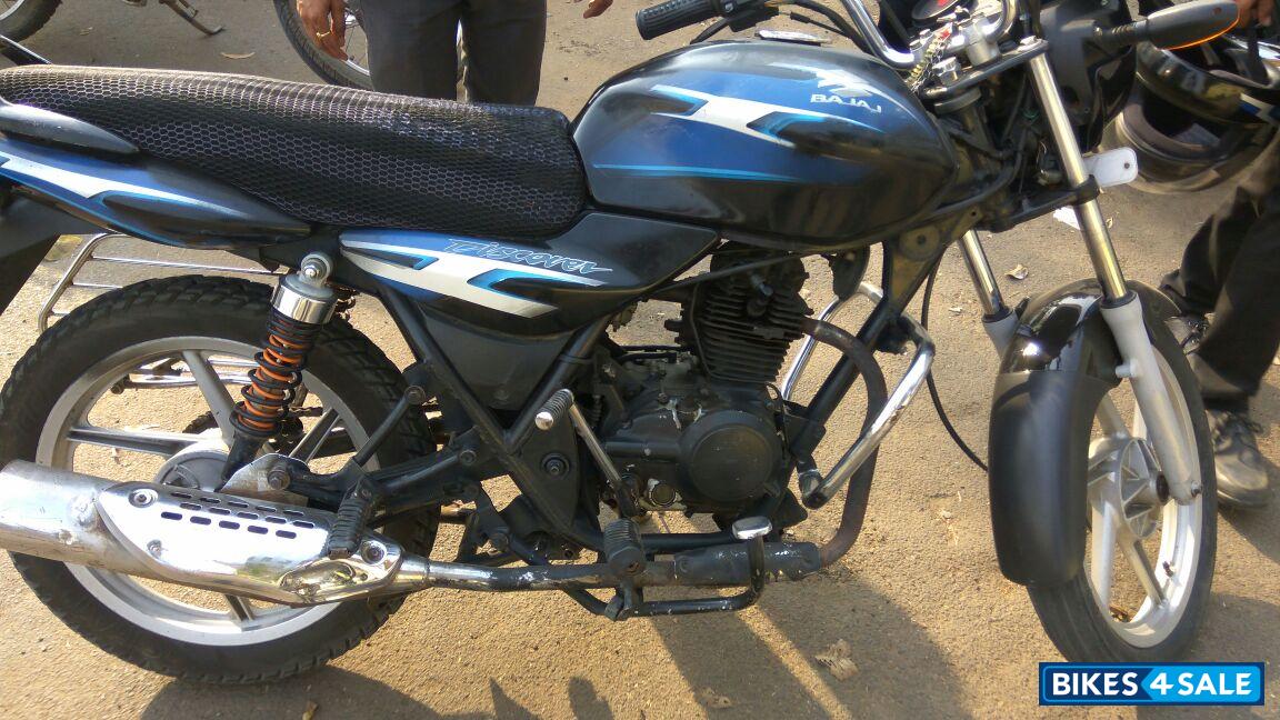 Black Bajaj Discover 110
