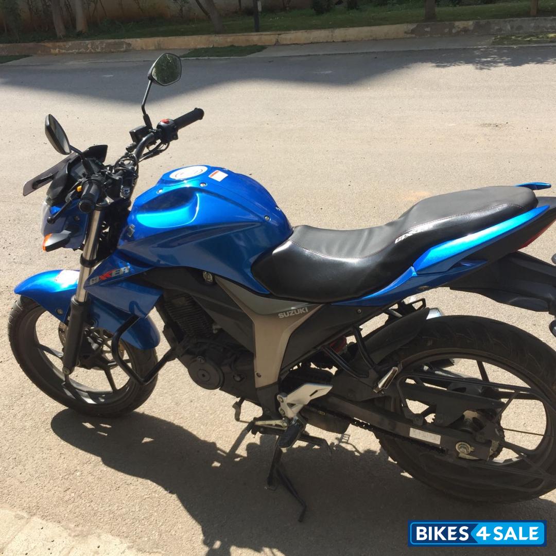Matt Trion Blue Suzuki Gixxer 150 Matt Trion Blue Suzuki Gixxer 150