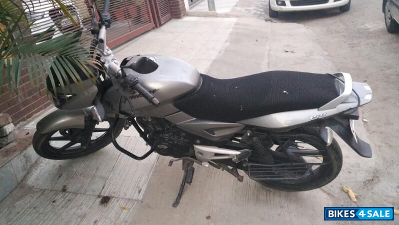 Grey Bajaj Pulsar 150 DTSi
