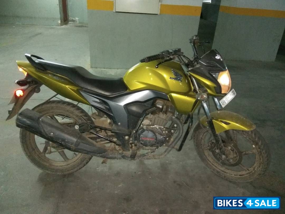 Green Honda CB Trigger