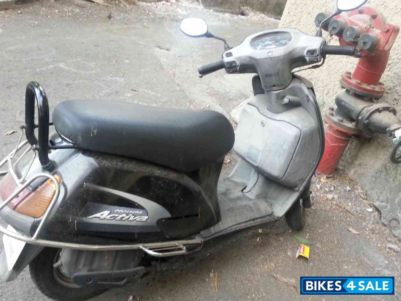 Black Honda Activa