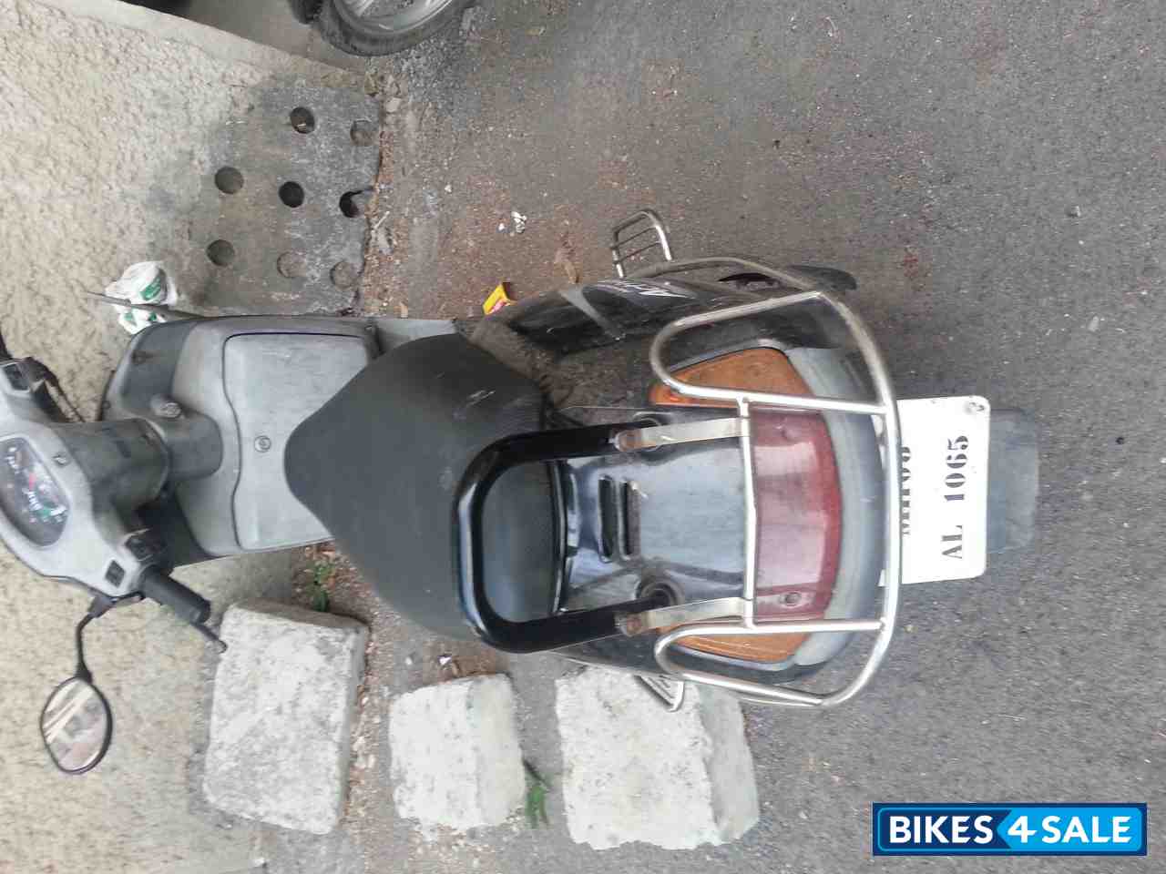 Black Honda Activa Black Honda Activa