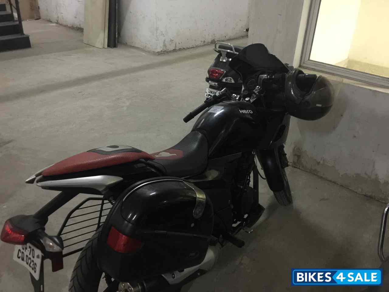 Black Hero Karizma R