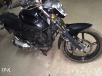 Black Yamaha FZ16