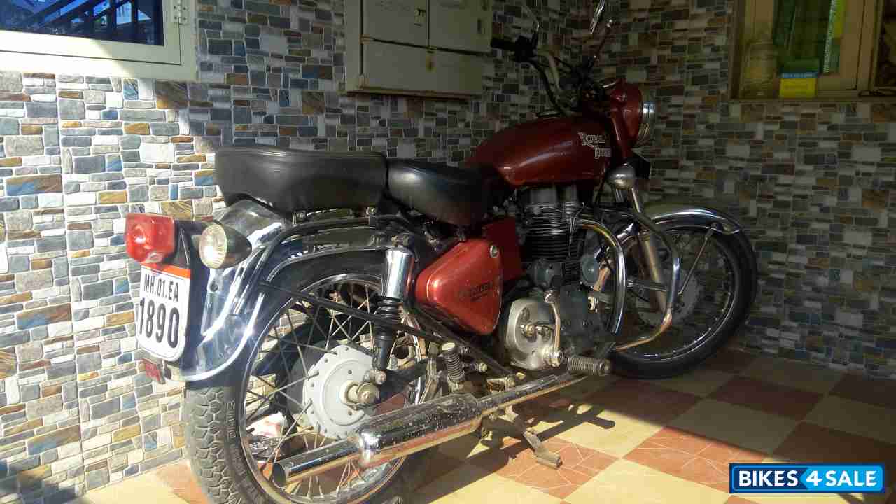 Red Royal Enfield Bullet Standard 350 Red Royal Enfield Bullet Standard 350
