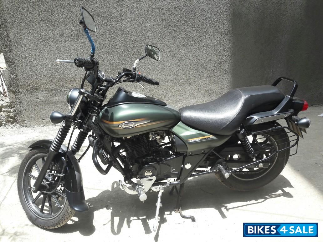 Matte Green Bajaj Avenger Street 220