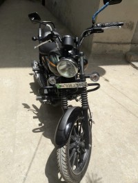 Matte Green Bajaj Avenger Street 220