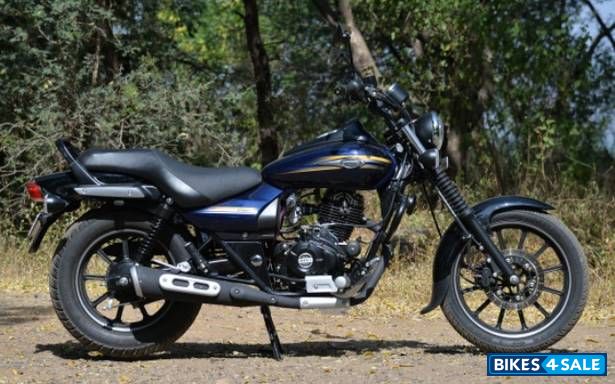 Midnight Blue Bajaj Avenger Street 150