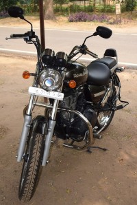 Lightening Royal Enfield Thunderbird 500