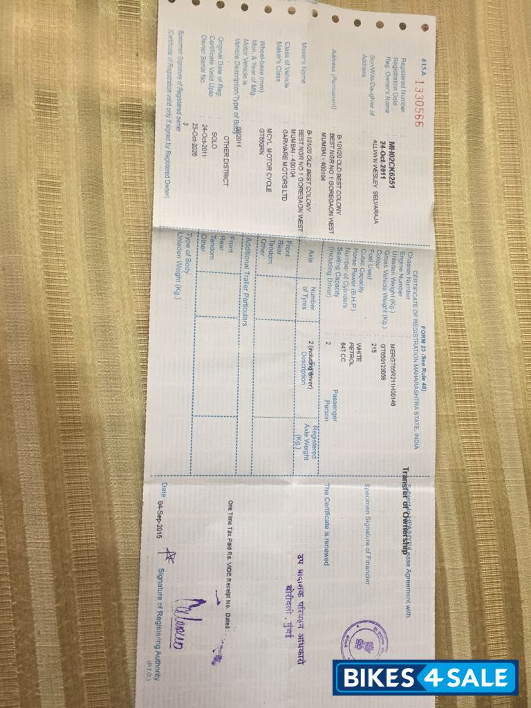 White Hyosung GT650R White Hyosung GT650R