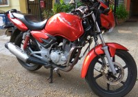 Red TVS Apache 150