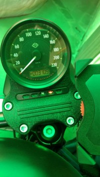 Mat Black Harley Davidson Iron 883