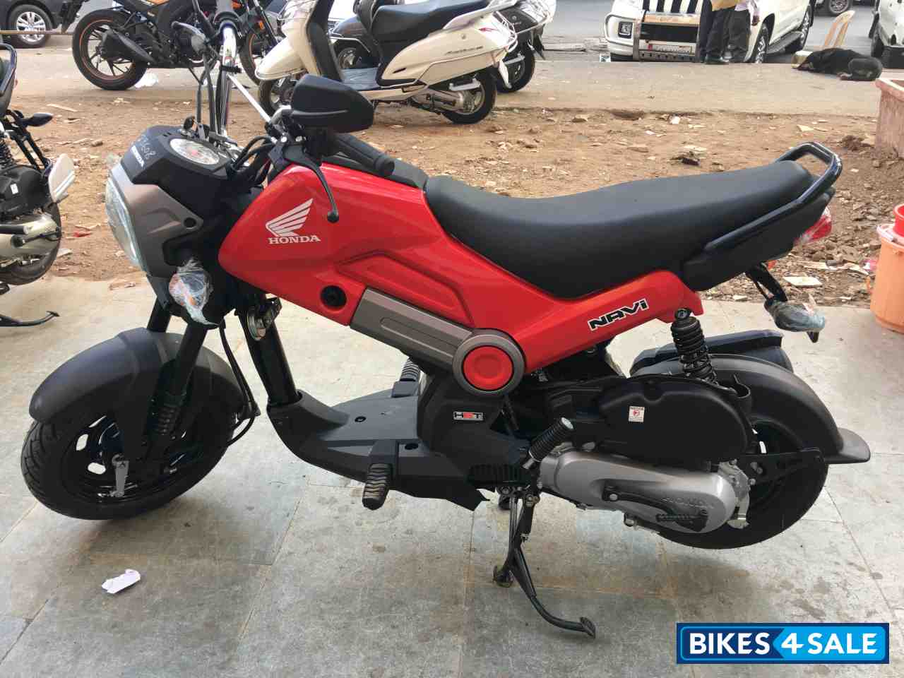 Black & Red Honda Navi Street Picture 1. Bike ID 145182. Bike located