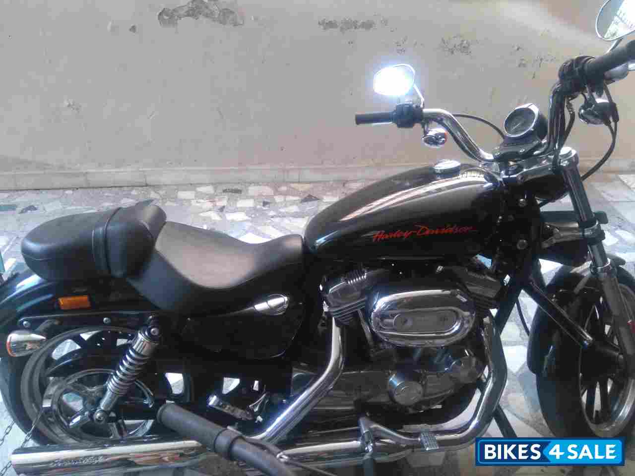 Black Harley Davidson Superlow