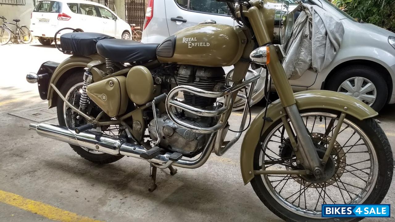 Royal Enfield Classic Desert Storm