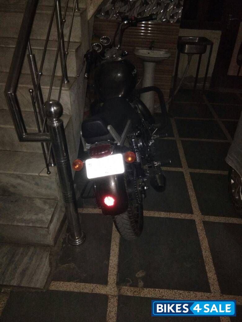 Lighting Green Royal Enfield Thunderbird TwinSpark 350