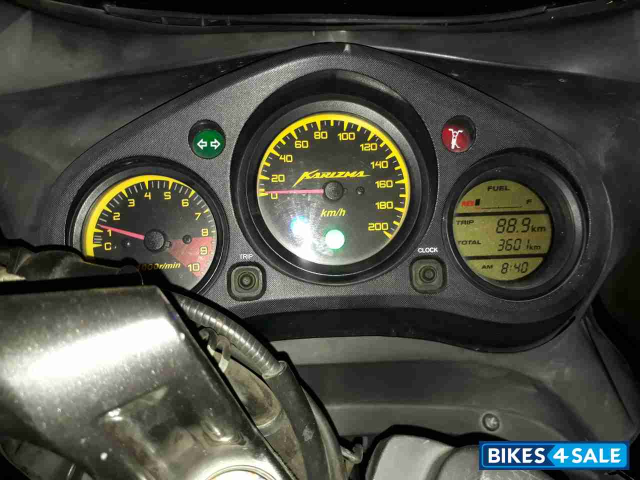 Black Hero Karizma R