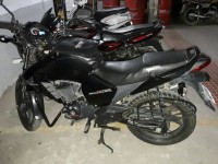 Black Honda Unicorn Dazzler