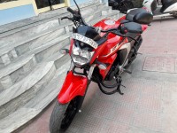 Red Yamaha FZ FI V2