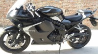 Black Hyosung GT650R