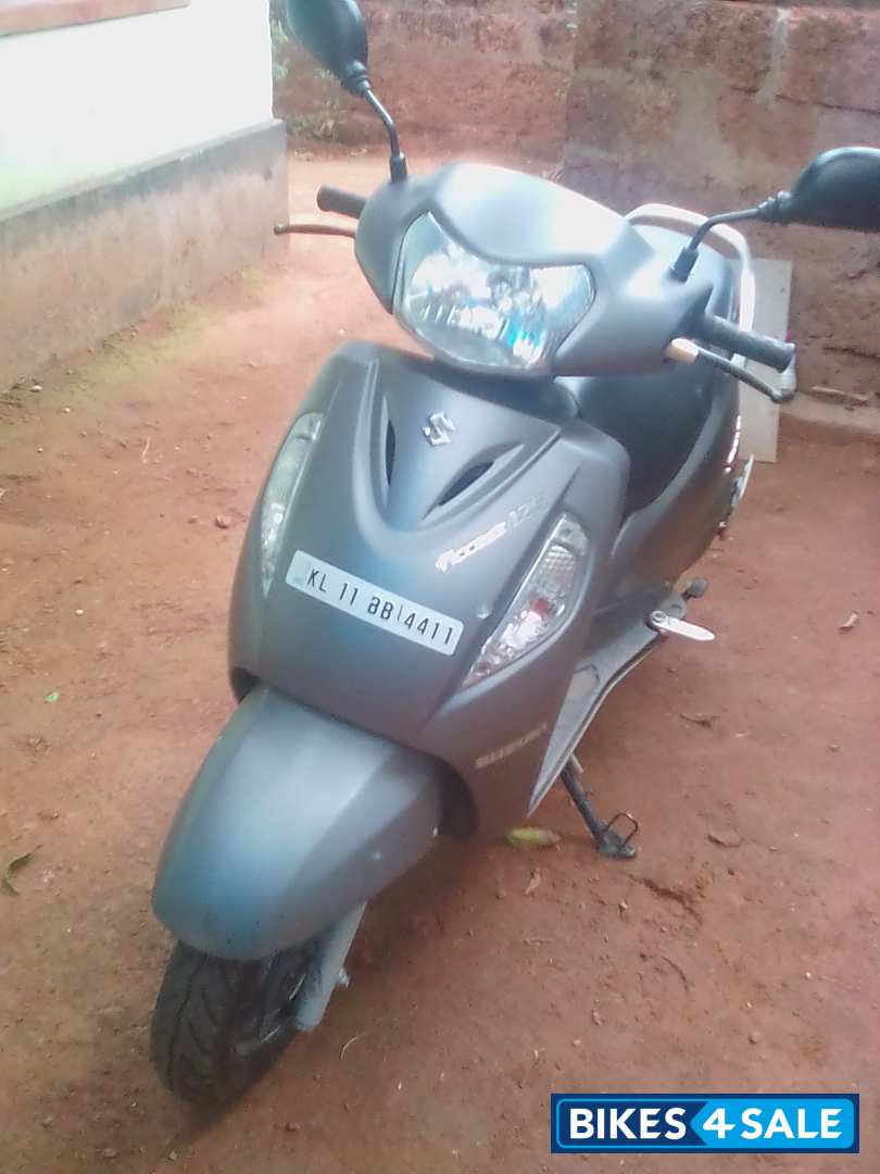 Mate Grey Suzuki Access 125