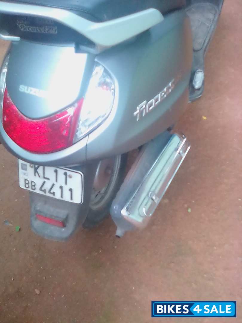Mate Grey Suzuki Access 125