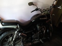 Black Royal Enfield Thunderbird 500
