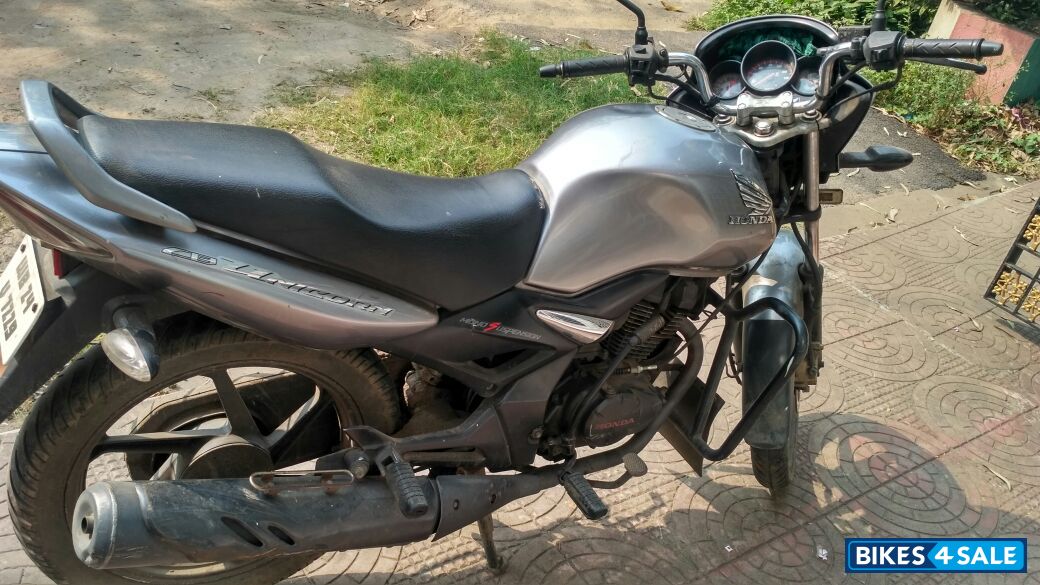 Silver Honda CB Unicorn Silver Honda CB Unicorn