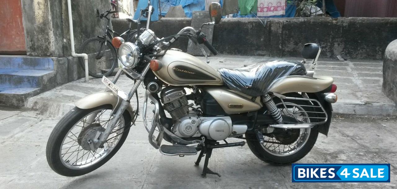 Golden Beige Yamaha Enticer Golden Beige Yamaha Enticer