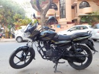 Green Bajaj Discover 125