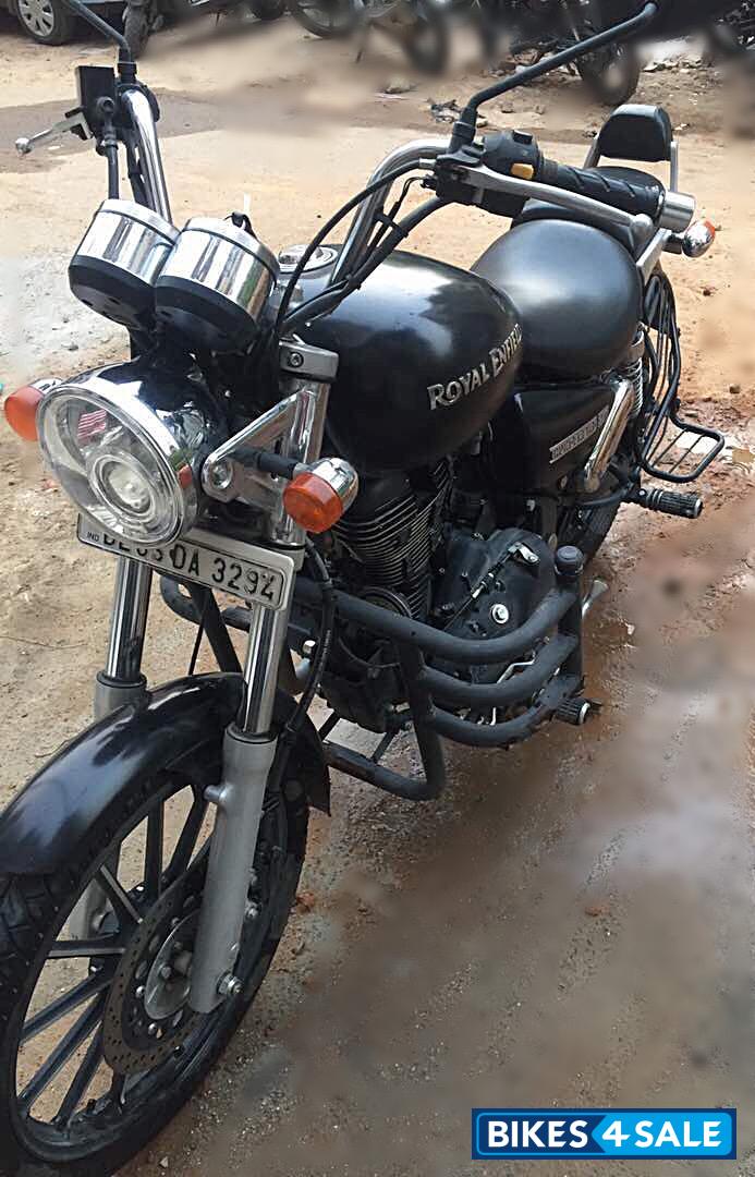 Matt Black Royal Enfield Thunderbird TwinSpark 350
