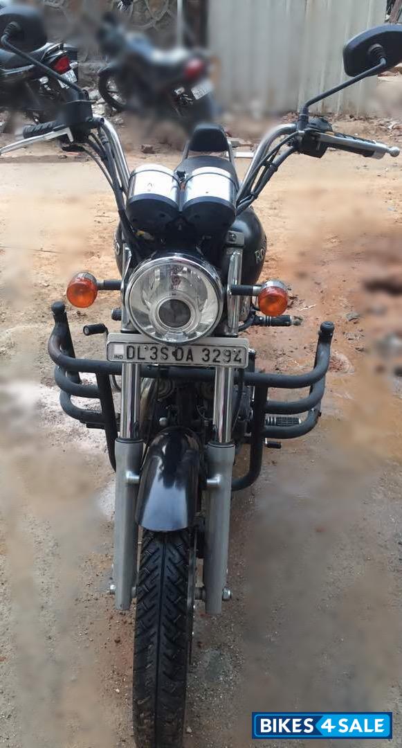 Matt Black Royal Enfield Thunderbird TwinSpark 350