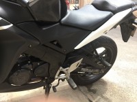 Black Honda CBR 150R