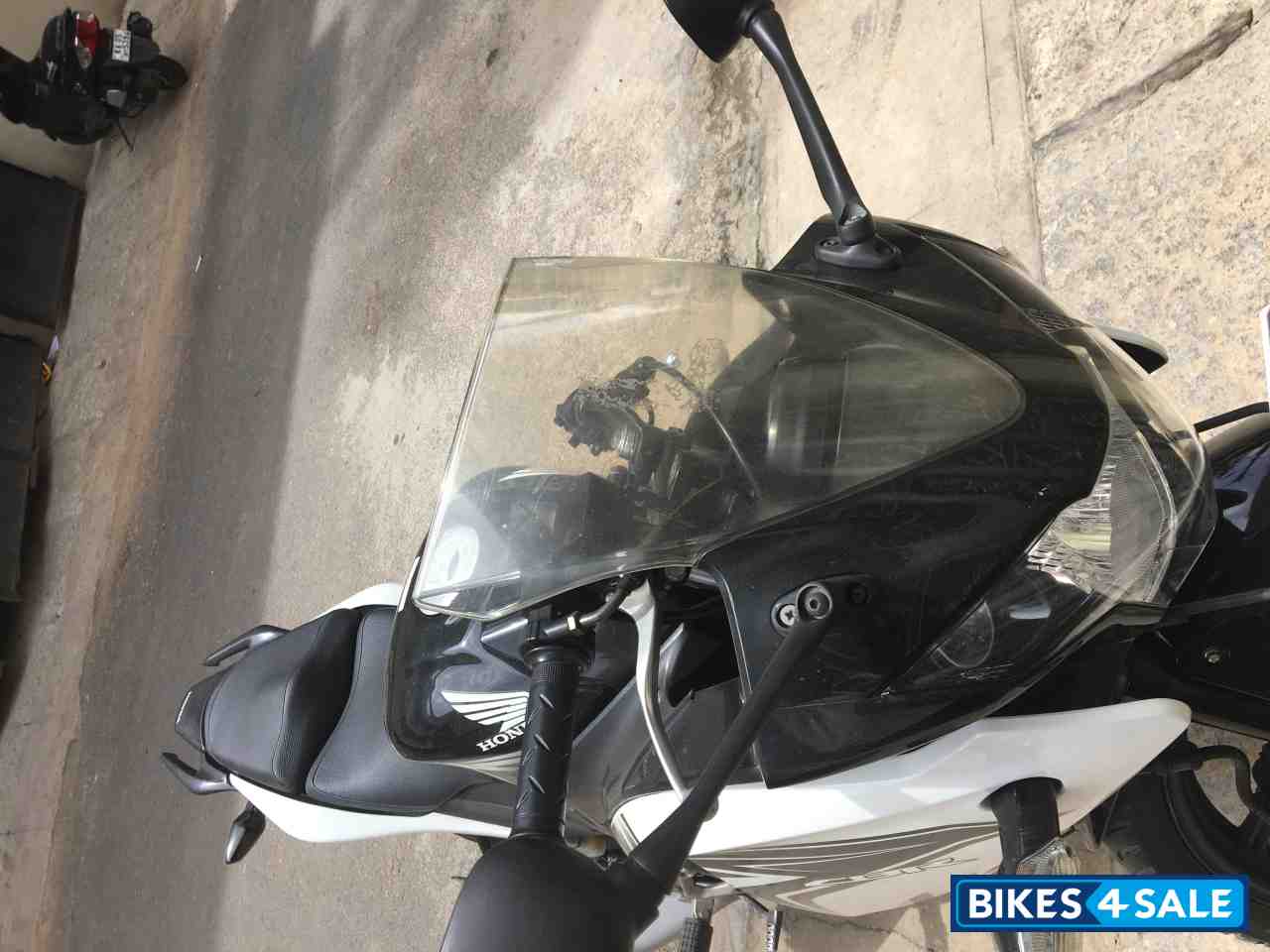 Black Honda CBR 150R