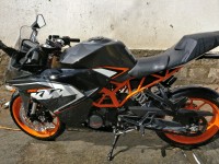 Black And Orange KTM RC 200