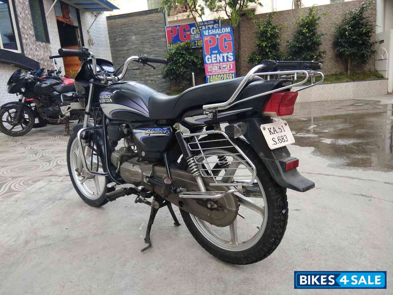 Black Hero Splendor Plus