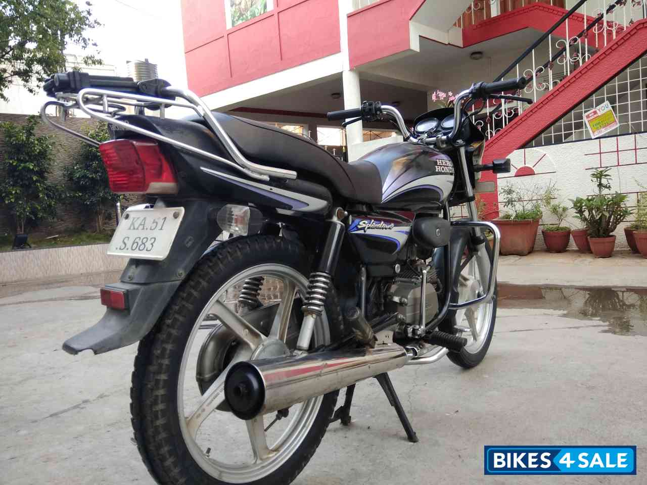 Black Hero Splendor Plus