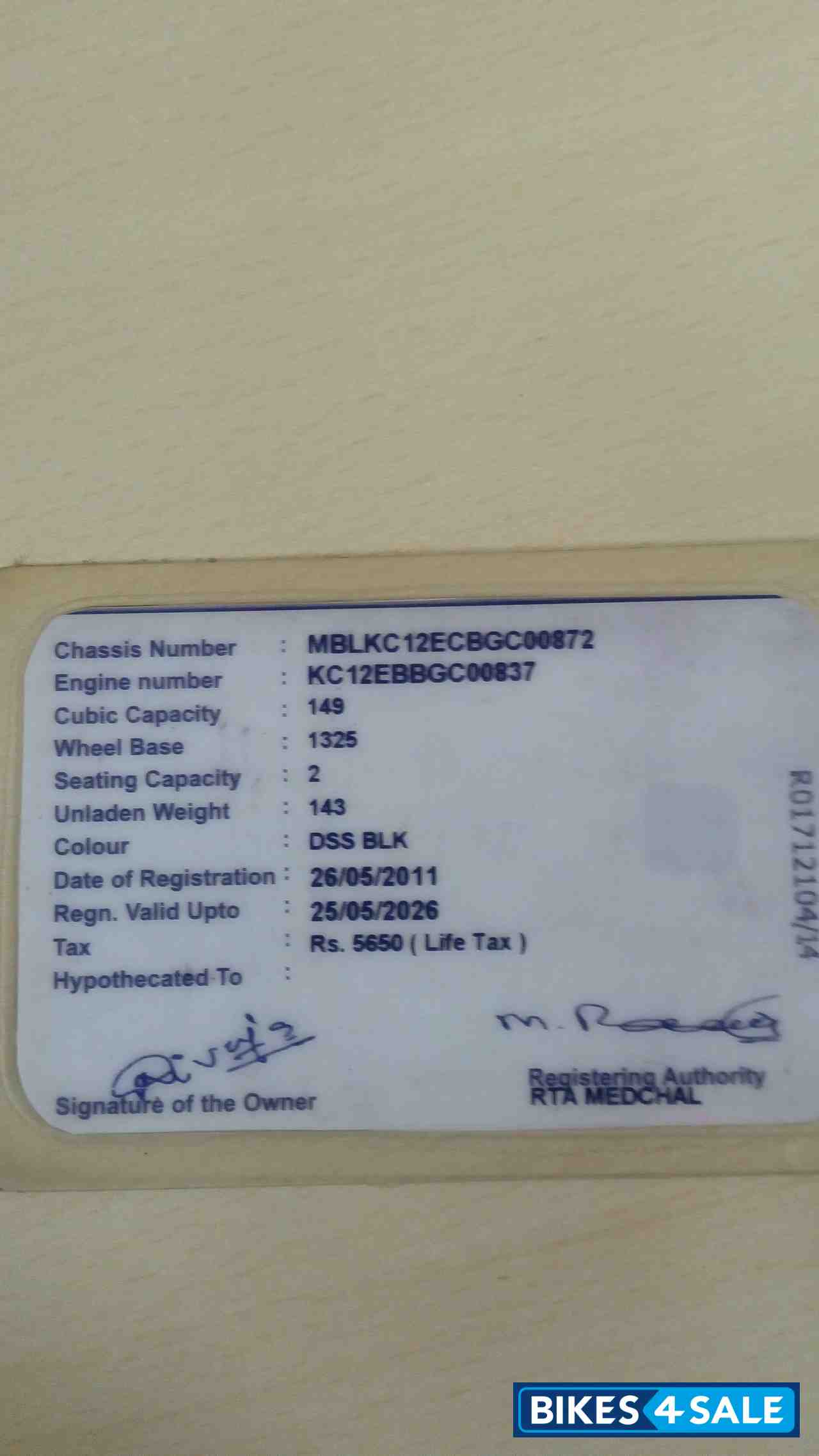 Black Red Hero CBZ Black Red Hero CBZ