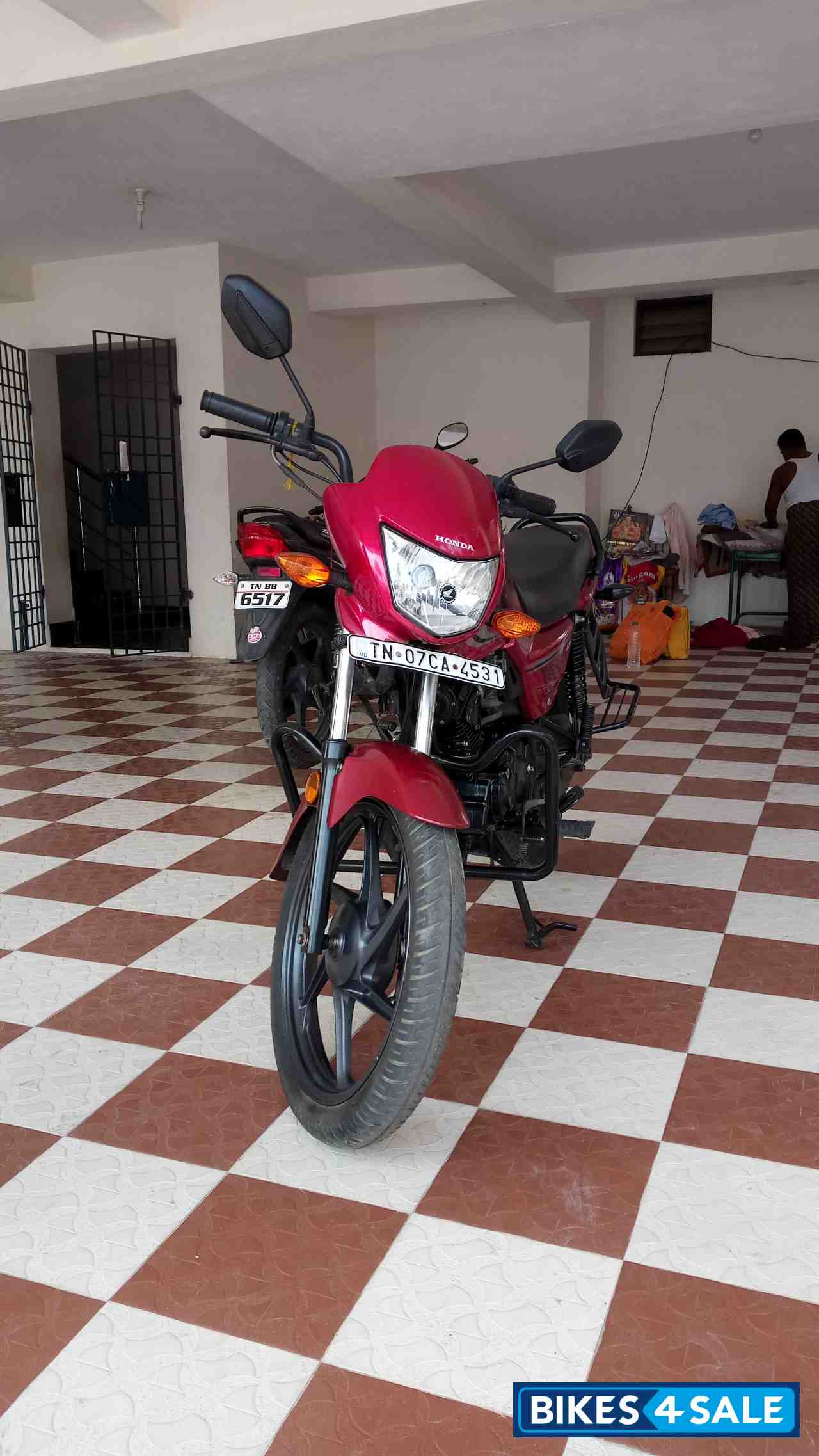 Red Honda Dream Neo