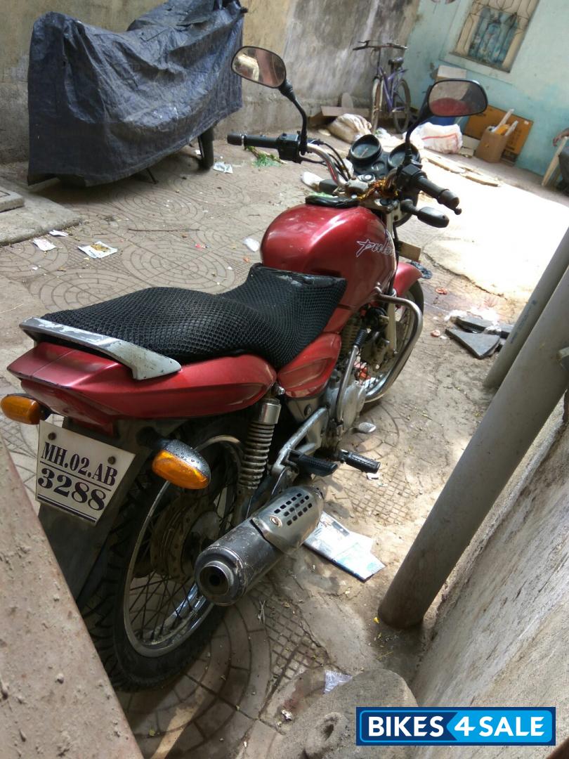 Red Bajaj Pulsar AS 150