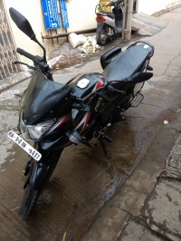 Black Bajaj Discover 150 F