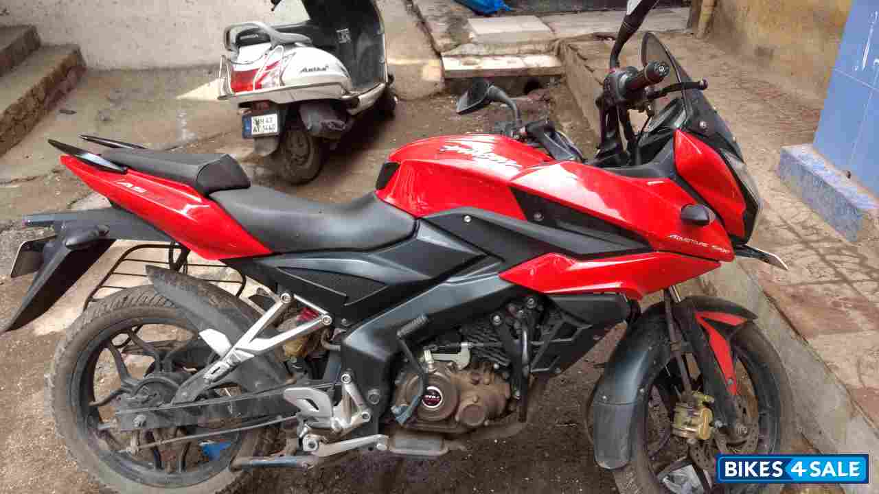 Red Bajaj Pulsar AS 150