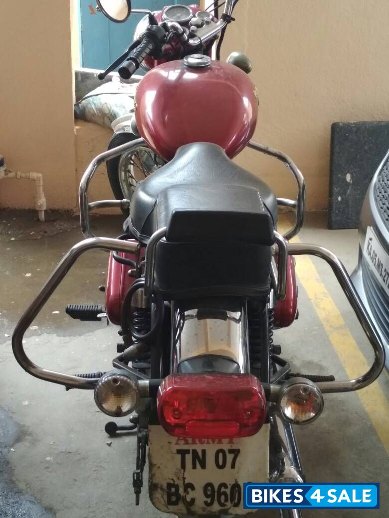 Red Royal Enfield Bullet Electra 5S