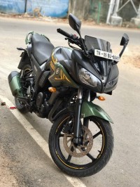 Battlefield Green Yamaha Fazer