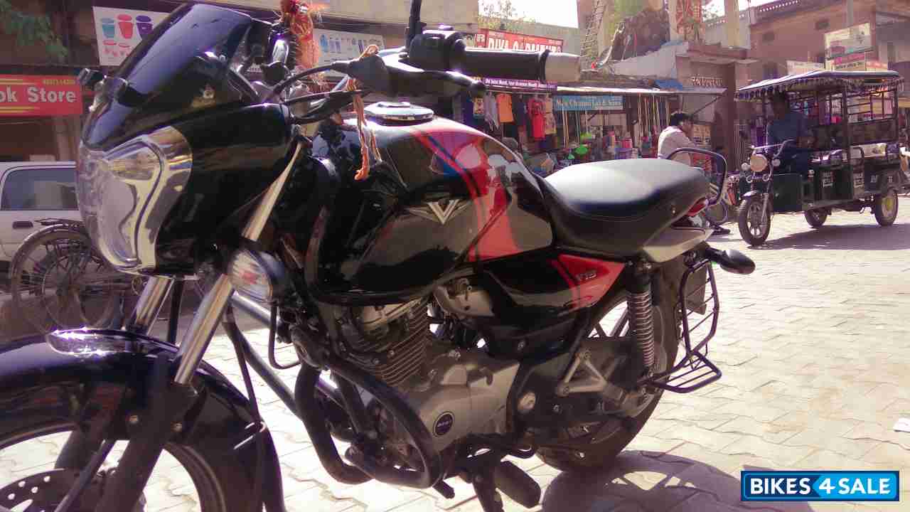 Black Red Bajaj V15