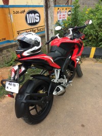 Red- Abs Bajaj Pulsar RS200 ABS MODEL