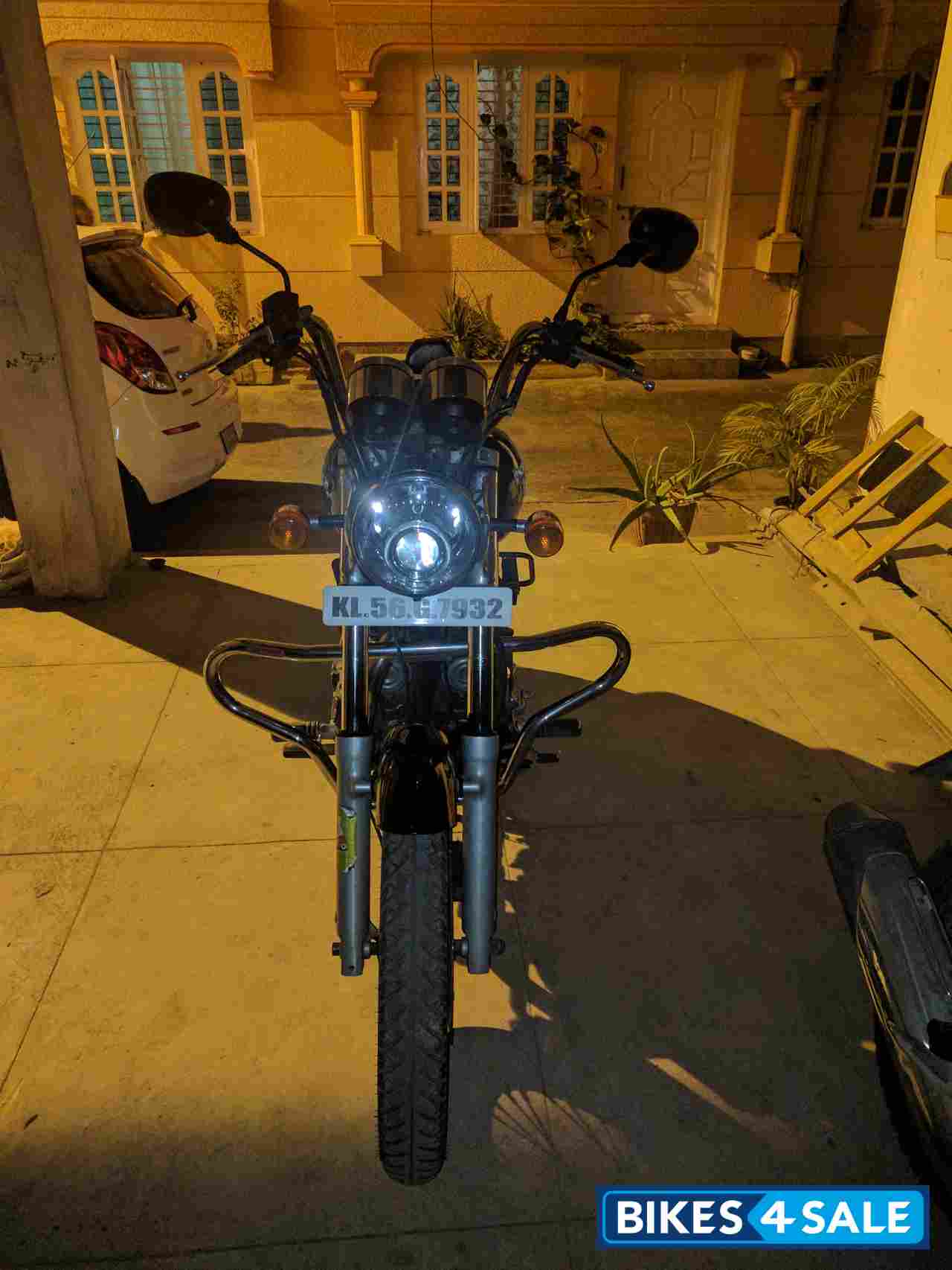 Twilight Royal Enfield Thunderbird