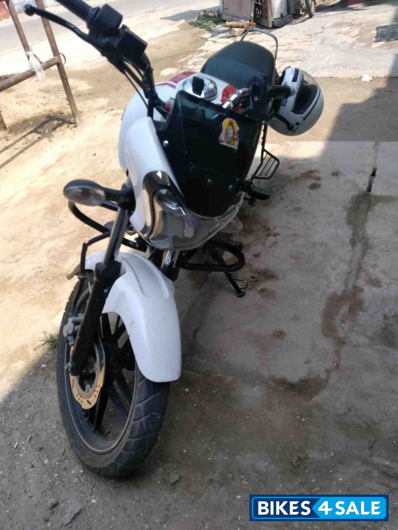 White & Red Bajaj V15
