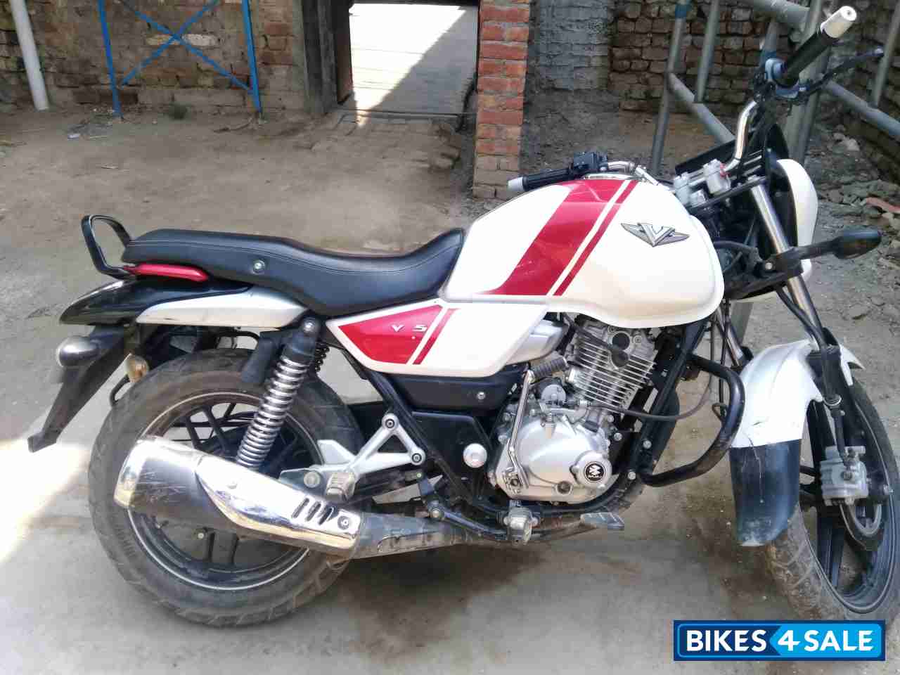 White & Red Bajaj V15