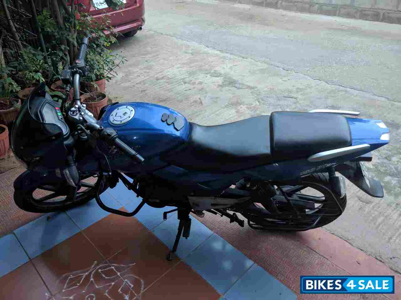 Blue Bajaj Pulsar 150 DTSi Blue Bajaj Pulsar 150 DTSi